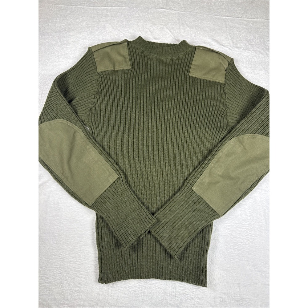 US Military Commando Sweater Men 44 Olive Green Epaulets Patches (2010 Contract)